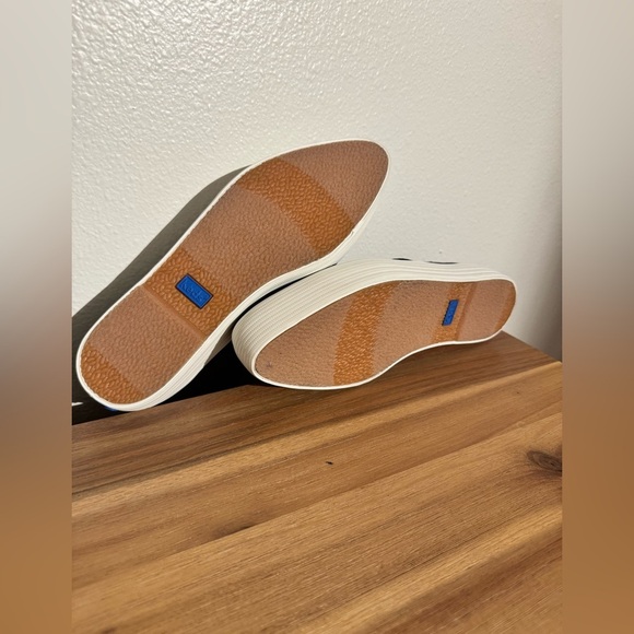 NEW Keds Pointed Toe Platform Sneakers Slip On White Navy Womens 6 NWOT - Picture 7 of 8